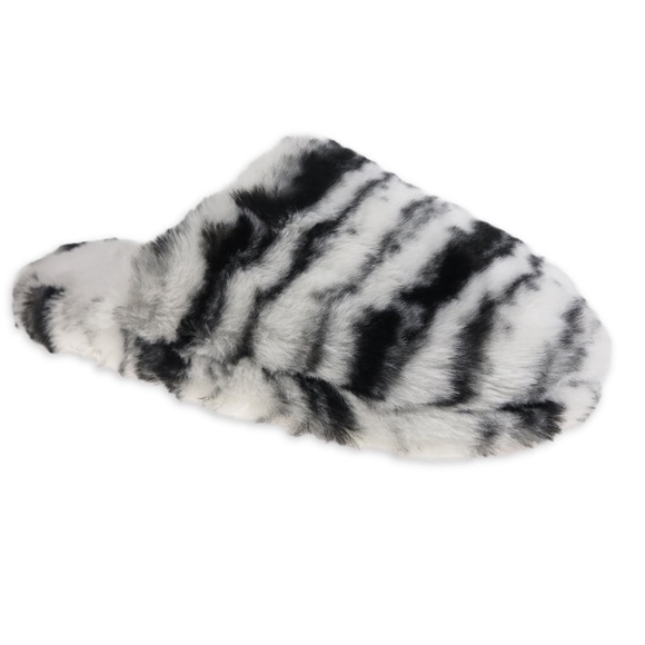 ❤️5/$25❤️2/$15❤️ WONDER NATION | zebra/marble blk/white slip/on slippers - Picture 1 of 5